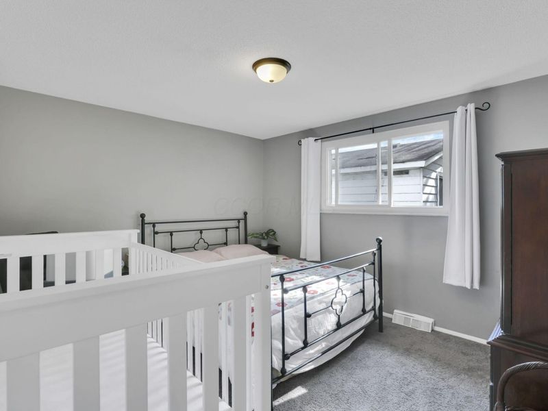 2143 Waldorf Road , Columbus, OH 43229 Photo 21