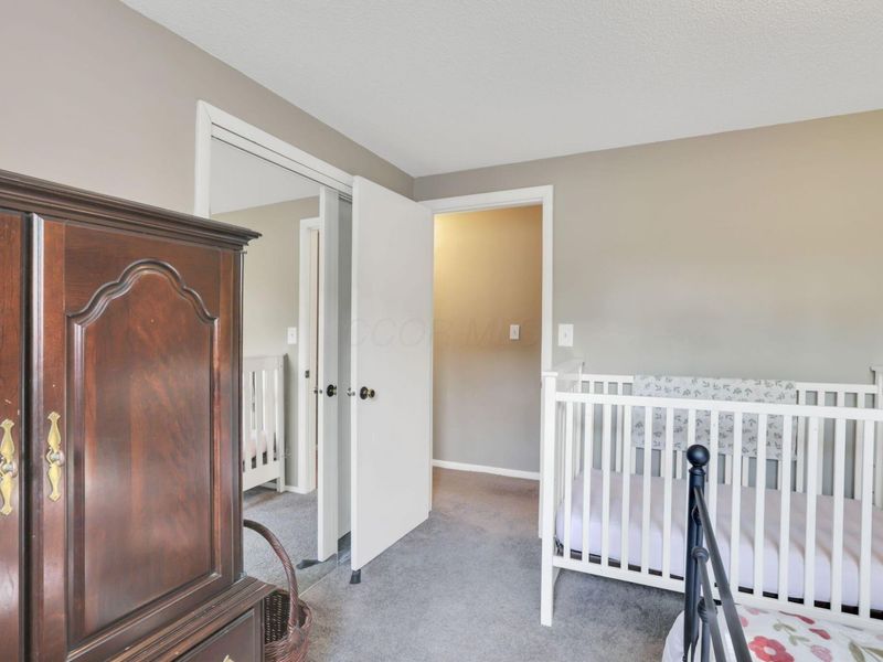 2143 Waldorf Road , Columbus, OH 43229 Photo 22