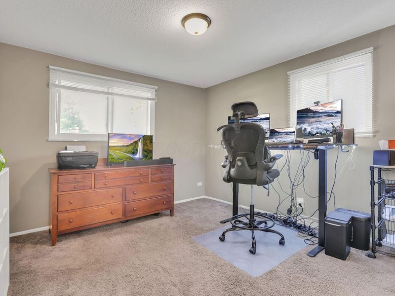 2143 Waldorf Road , Columbus, OH 43229 Photo 25