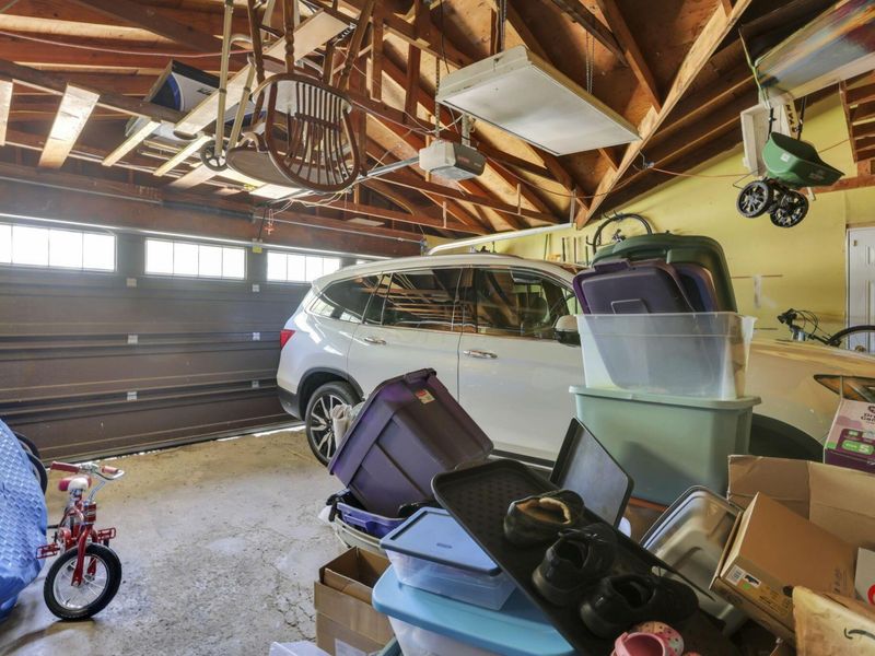 2143 Waldorf Road , Columbus, OH 43229 Photo 36