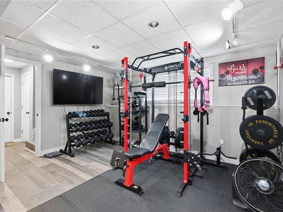 Property Image 32