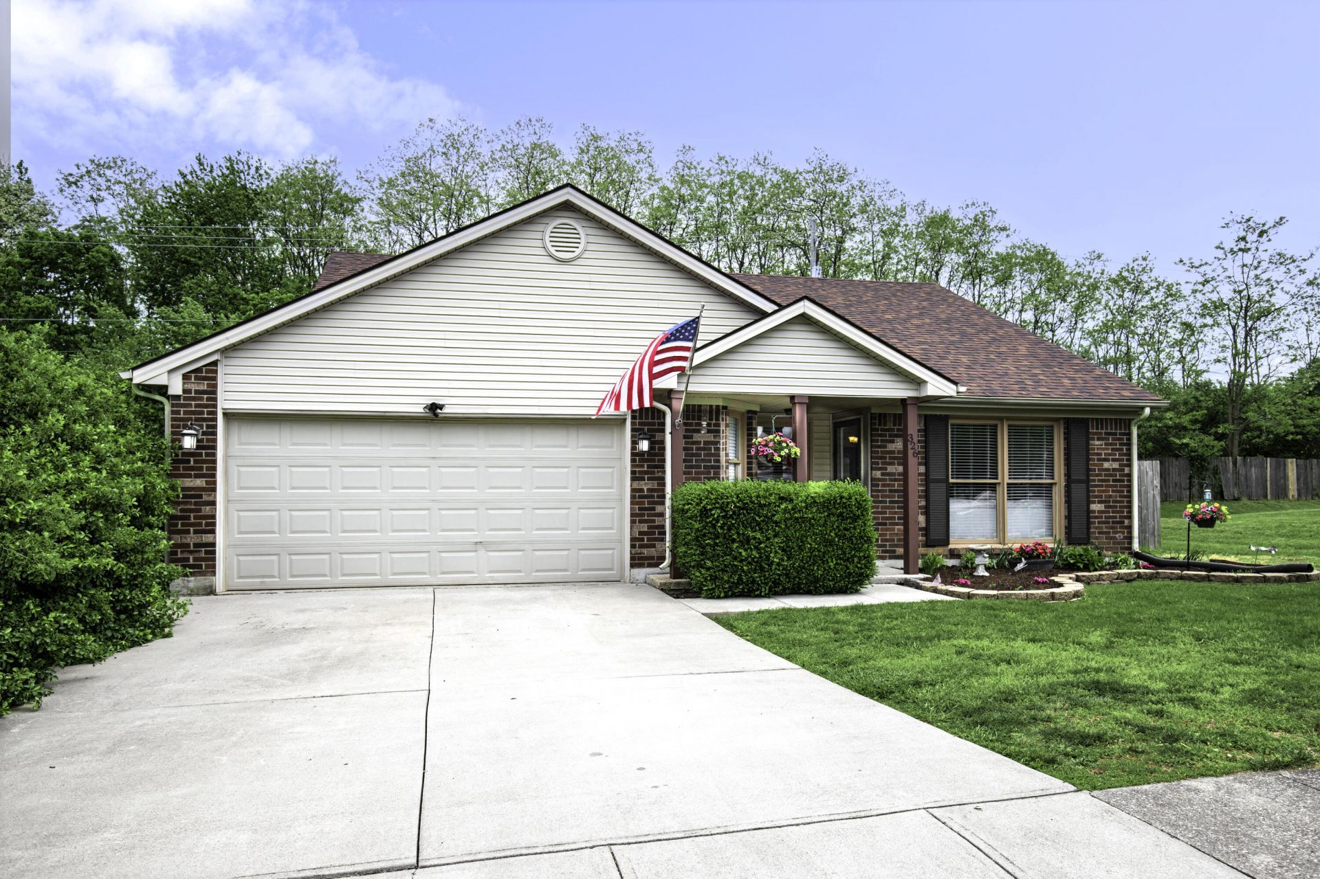 326 Dogwood Court, Versailles, KY 40383 Main Photo
