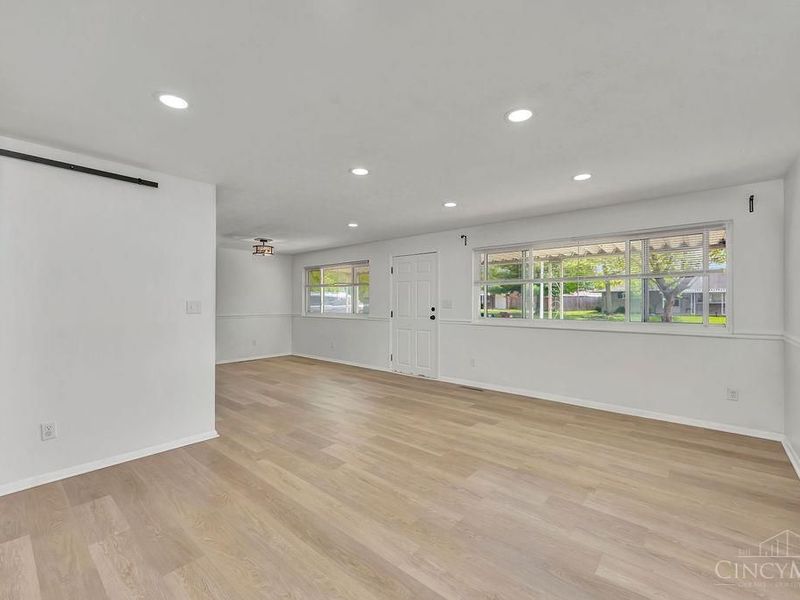 3529 Waterbury Drive, Kettering, OH 45439 Photo 8