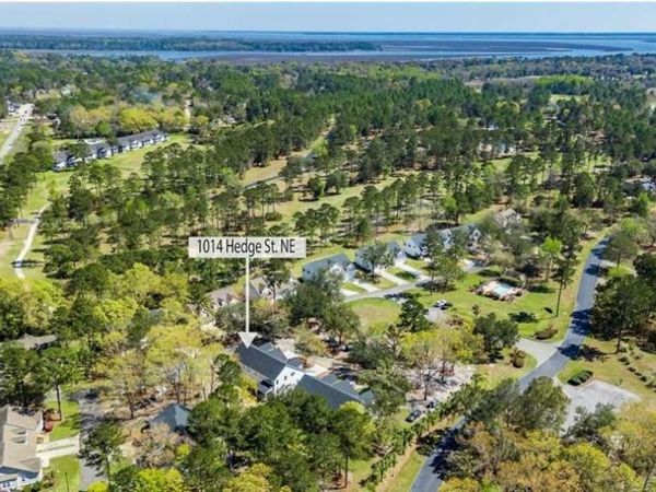 1014 Hedge Street NE, Townsend, GA 31331