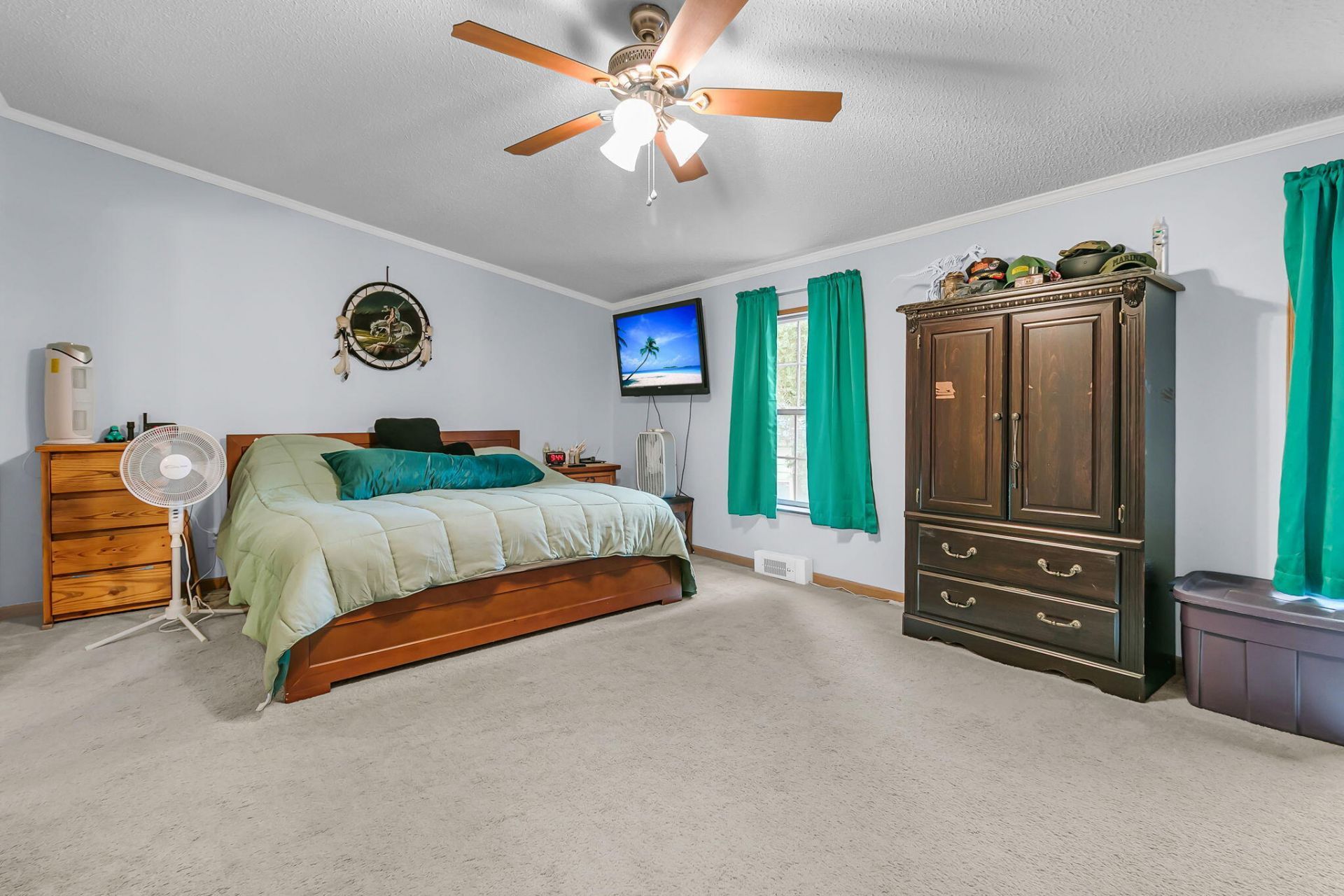 118 Saint Michaels Place Photo 20