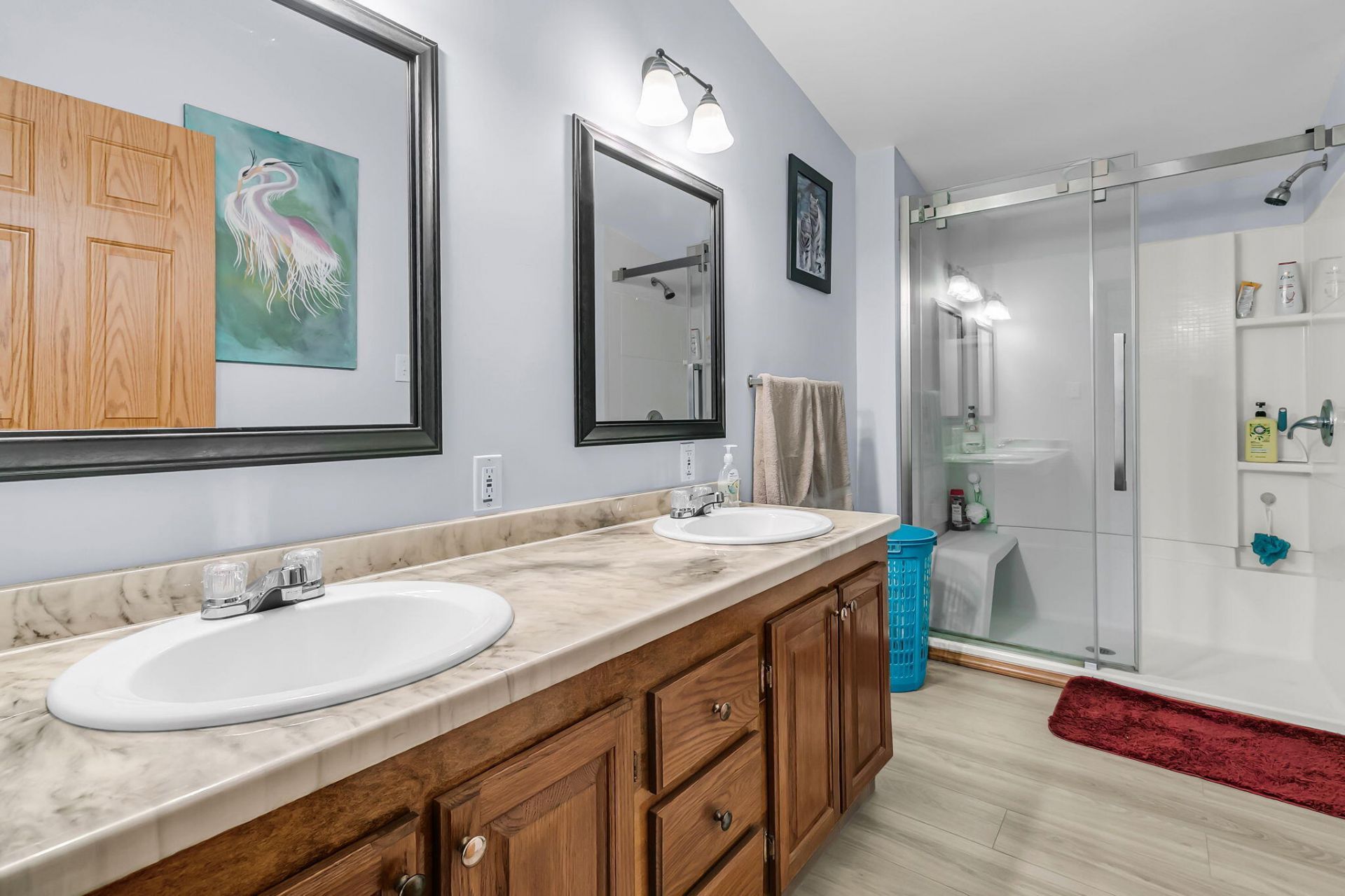 118 Saint Michaels Place Photo 24