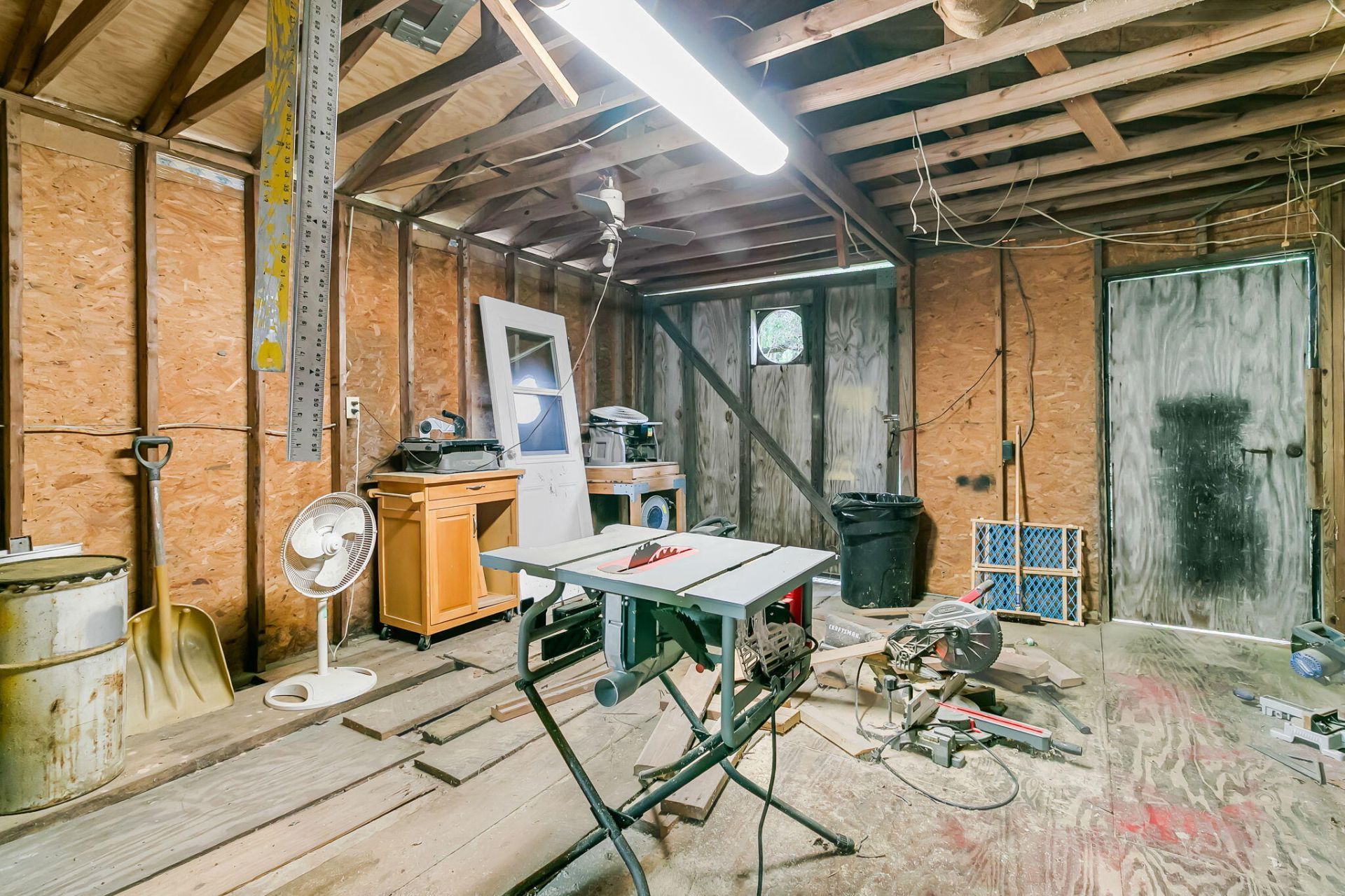 118 Saint Michaels Place Photo 41