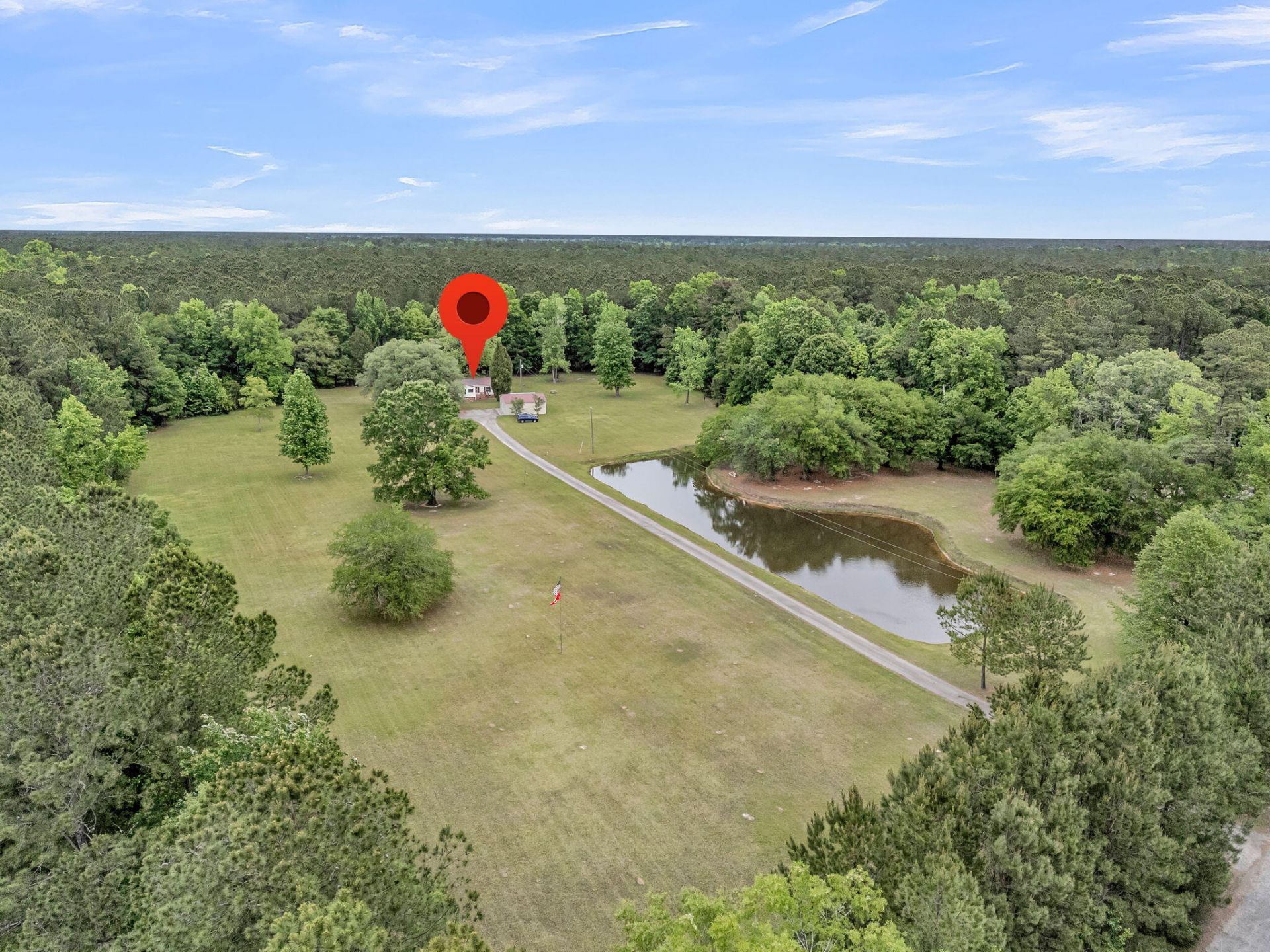 118 Saint Michaels Place Photo 45