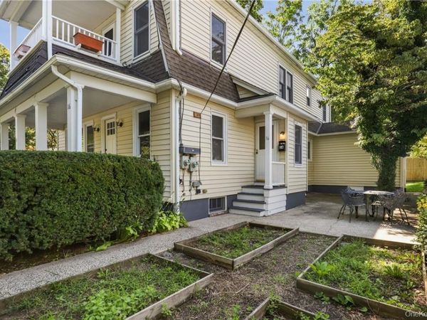 16 Terrace Place , Mount Kisco, NY 10549