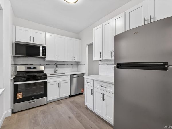 41-41 41st Street , Unit 3J, Sunnyside, NY 11104