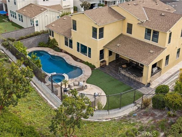 8 Alienta Lane, Rancho Mission Viejo, CA 92694
