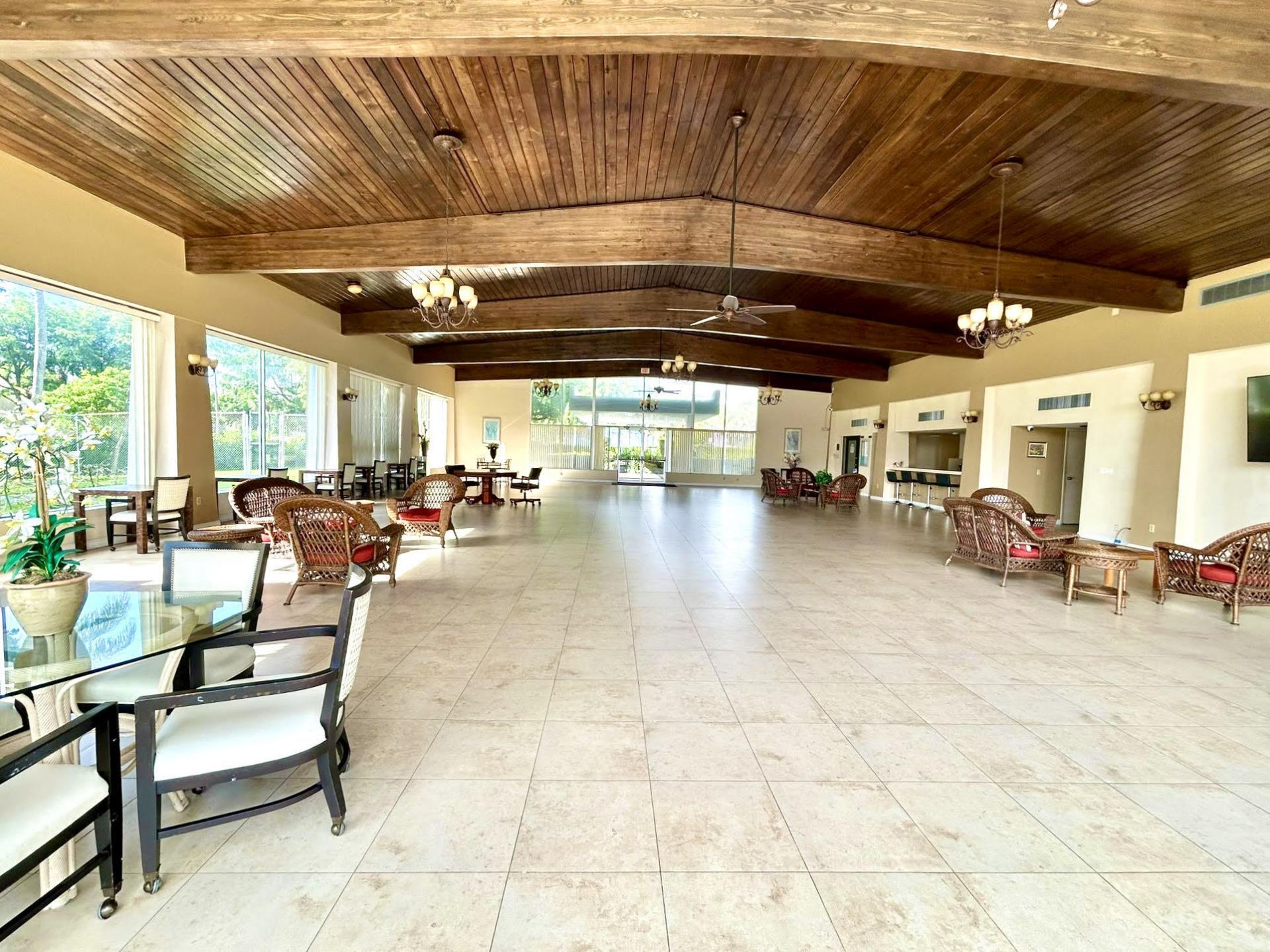 470 Executive Center Drive, Unit 5k, West Palm Beach, FL 33401 Photo