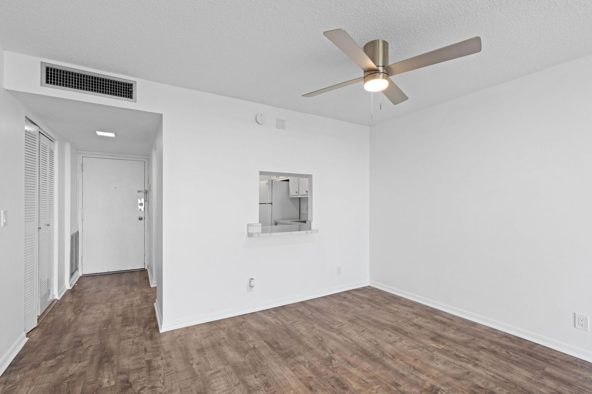 470 Executive Center Drive, Unit 5k, West Palm Beach, FL 33401 Photo