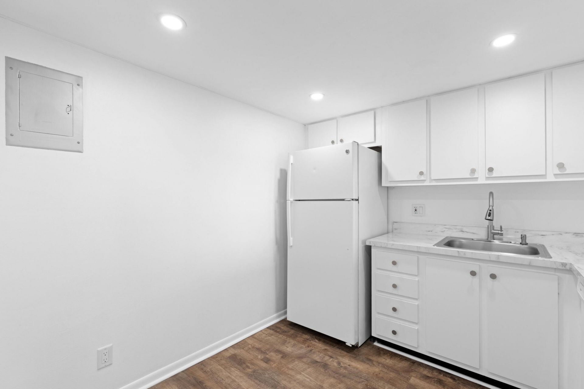 470 Executive Center Drive, Unit 5k, West Palm Beach, FL 33401 Photo