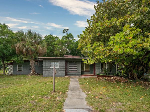 205 N 22nd, Fort Pierce, FL 34950