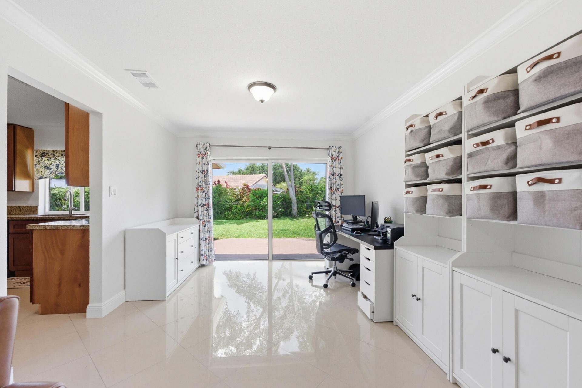 8557 Shadow Wood Boulevard, Coral Springs, FL 33071 Photo