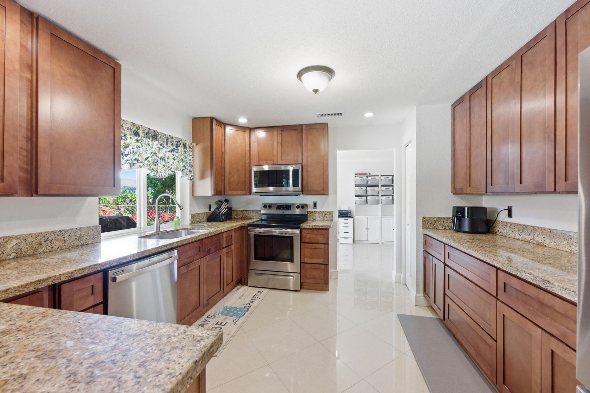 8557 Shadow Wood Boulevard, Coral Springs, FL 33071 Photo