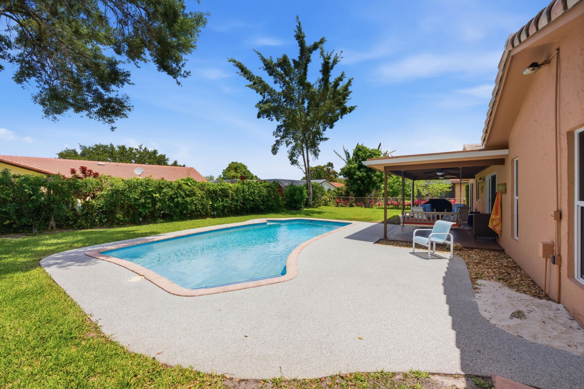 8557 Shadow Wood Boulevard, Coral Springs, FL 33071 Photo