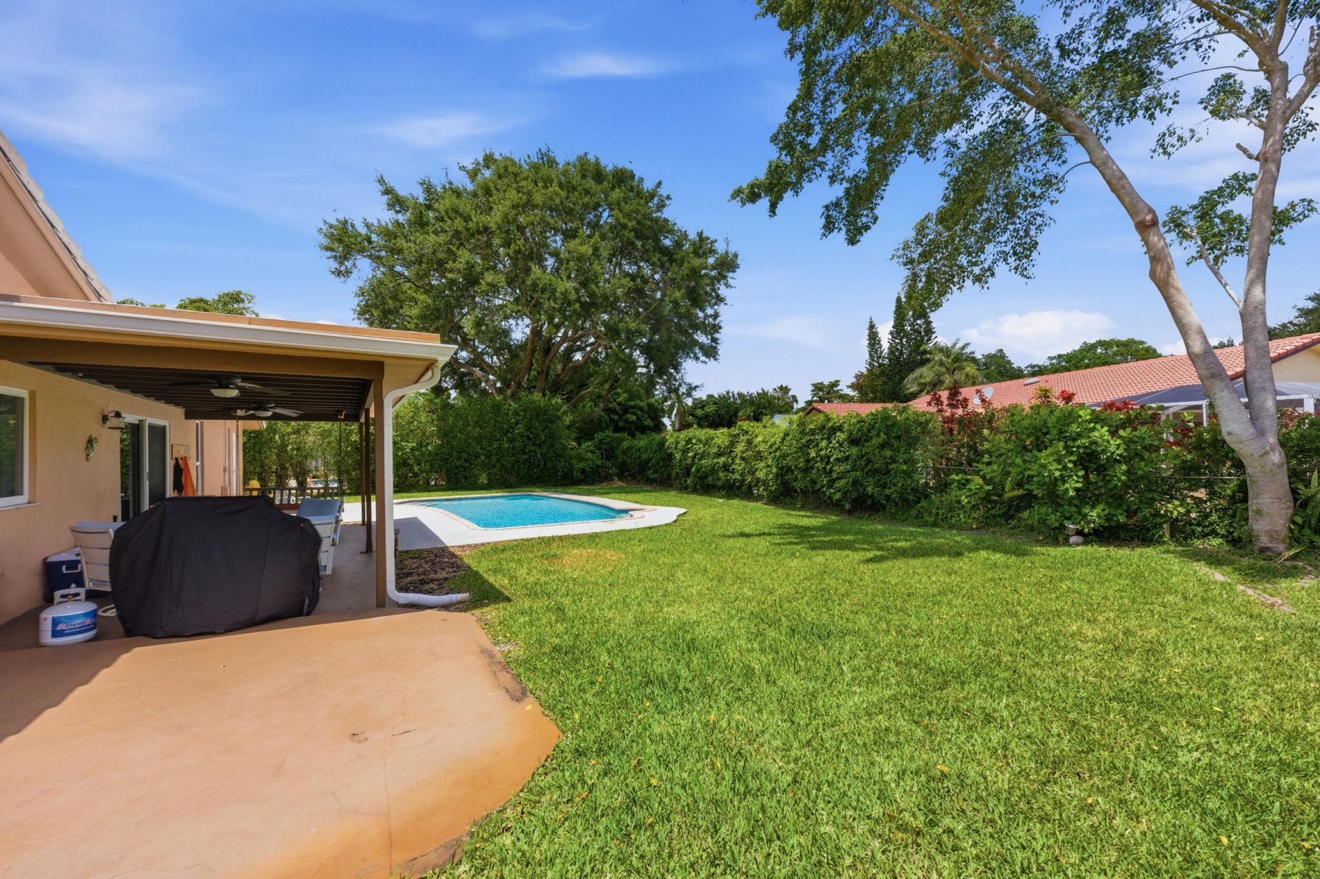 8557 Shadow Wood Boulevard, Coral Springs, FL 33071 Photo