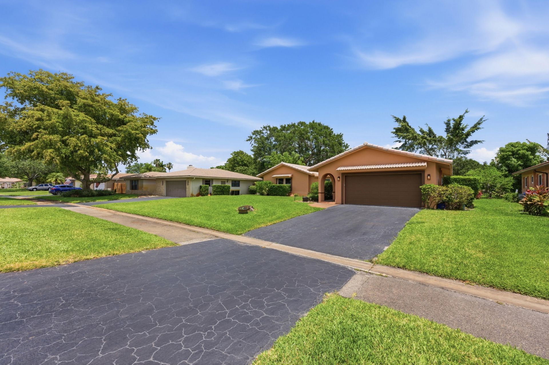 8557 Shadow Wood Boulevard, Coral Springs, FL 33071 Photo