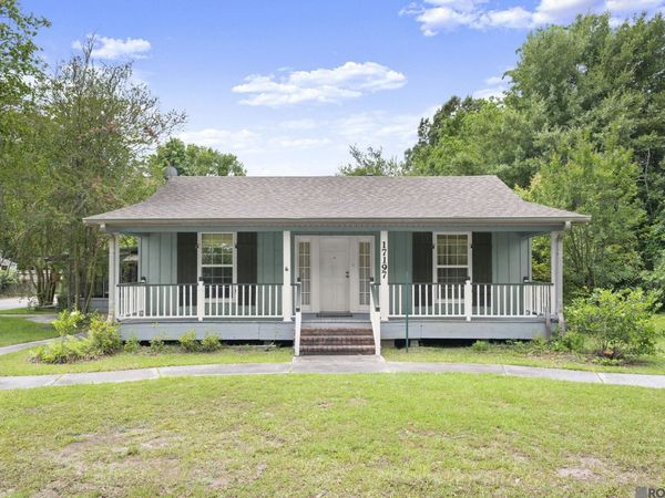 17197 Old Jefferson, Prairieville, LA 70769