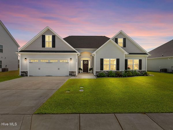 1010 Blue Water Boulevard, New Bern, NC 28562
