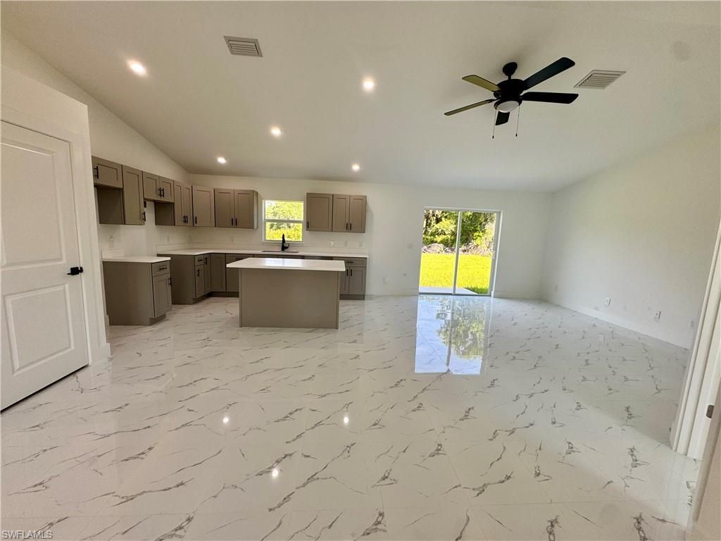 716 Ledge St, Lehigh Acres, FL 33972 Photo