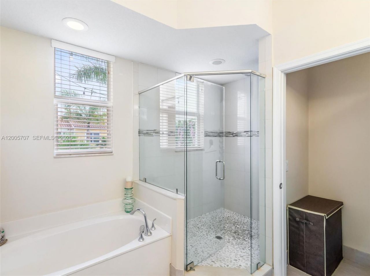 12417 NW 17th Mnr, Pembroke Pines, FL 33028 Photo