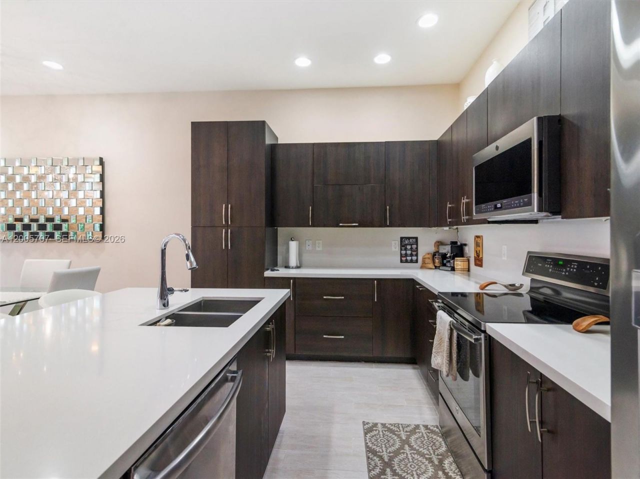 12417 NW 17th Mnr, Pembroke Pines, FL 33028 Photo