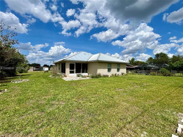 358 Lime Rd NW, Lake Placid, FL 33852