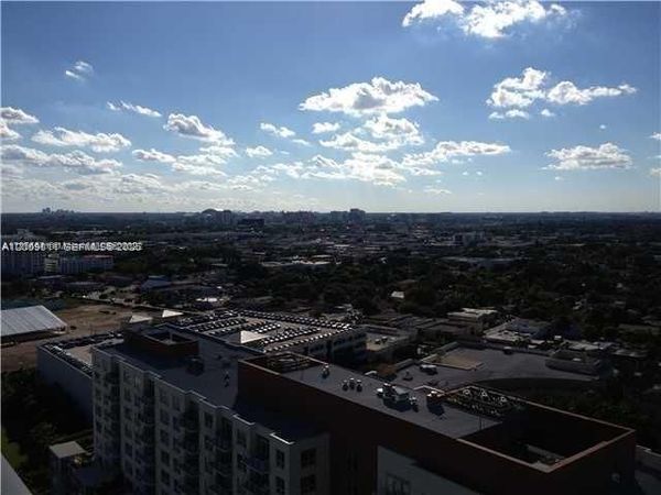 3301 NE 1 AV , Unit H2005, Miami, FL 33137