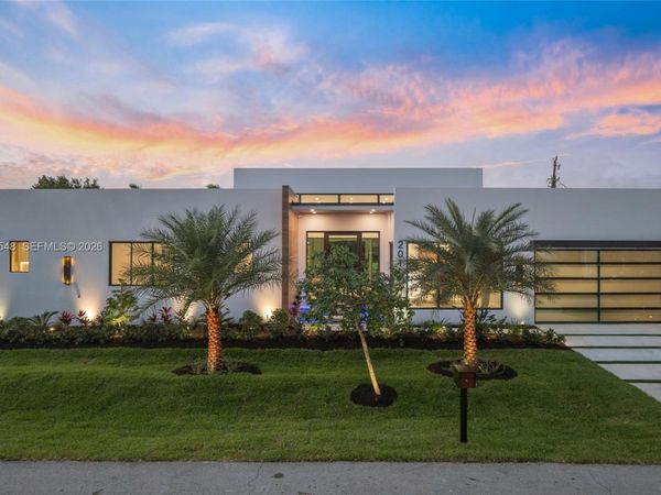 201 NE 27th Dr , Wilton Manors, FL 33334