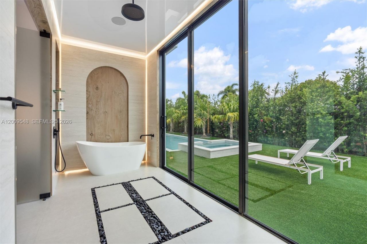 201 NE 27th Dr, Wilton Manors, FL 33334 Photo