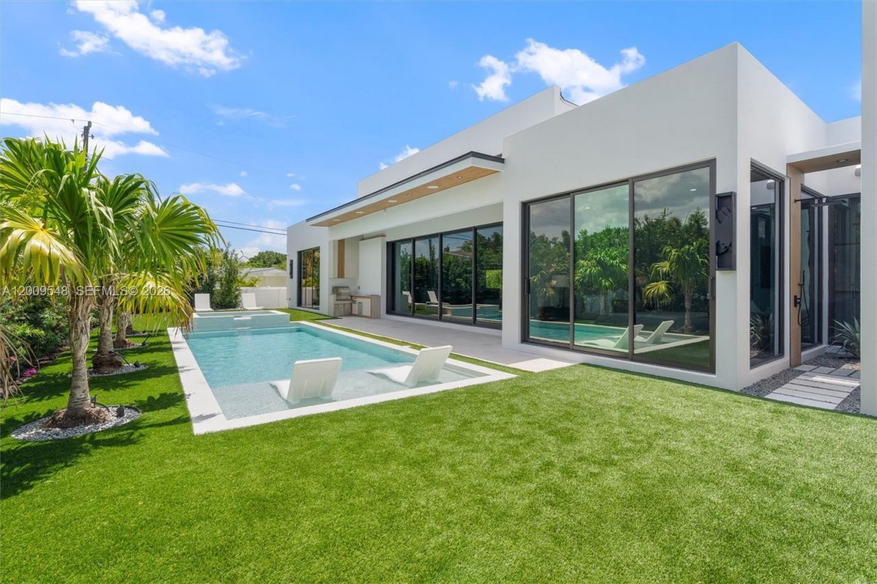 201 NE 27th Dr, Wilton Manors, FL 33334 Photo