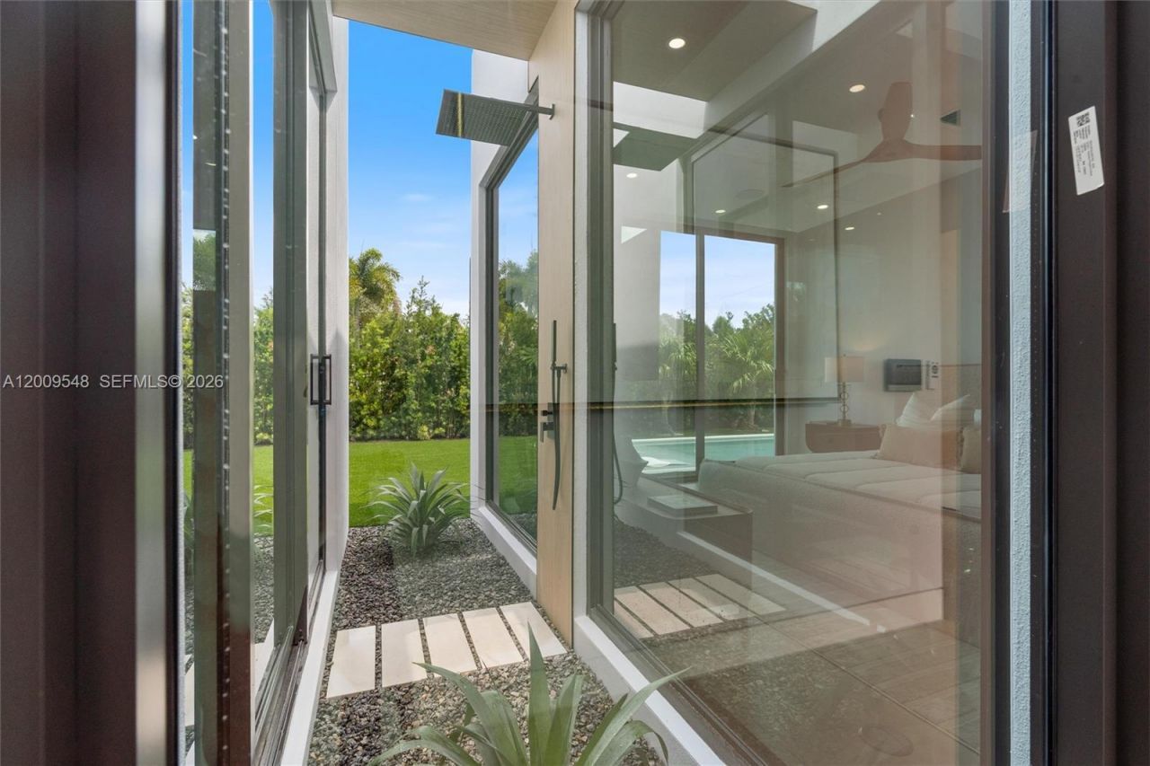 201 NE 27th Dr, Wilton Manors, FL 33334 Photo