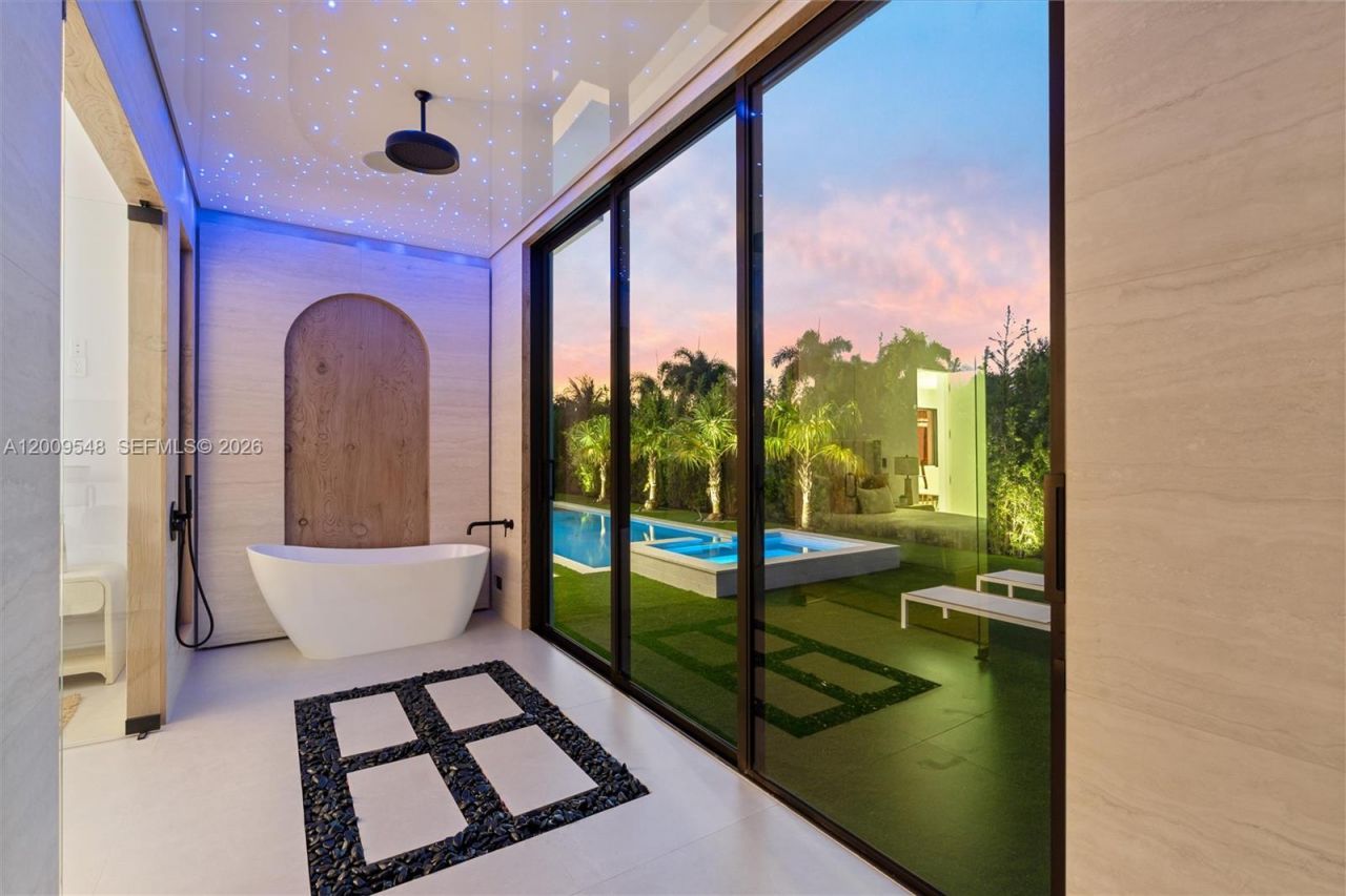 201 NE 27th Dr, Wilton Manors, FL 33334 Photo