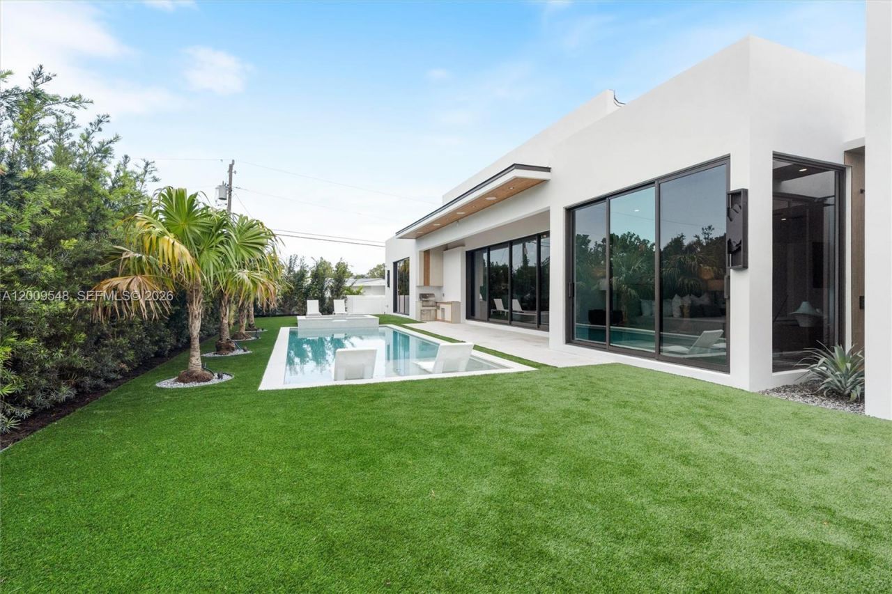201 NE 27th Dr, Wilton Manors, FL 33334 Photo