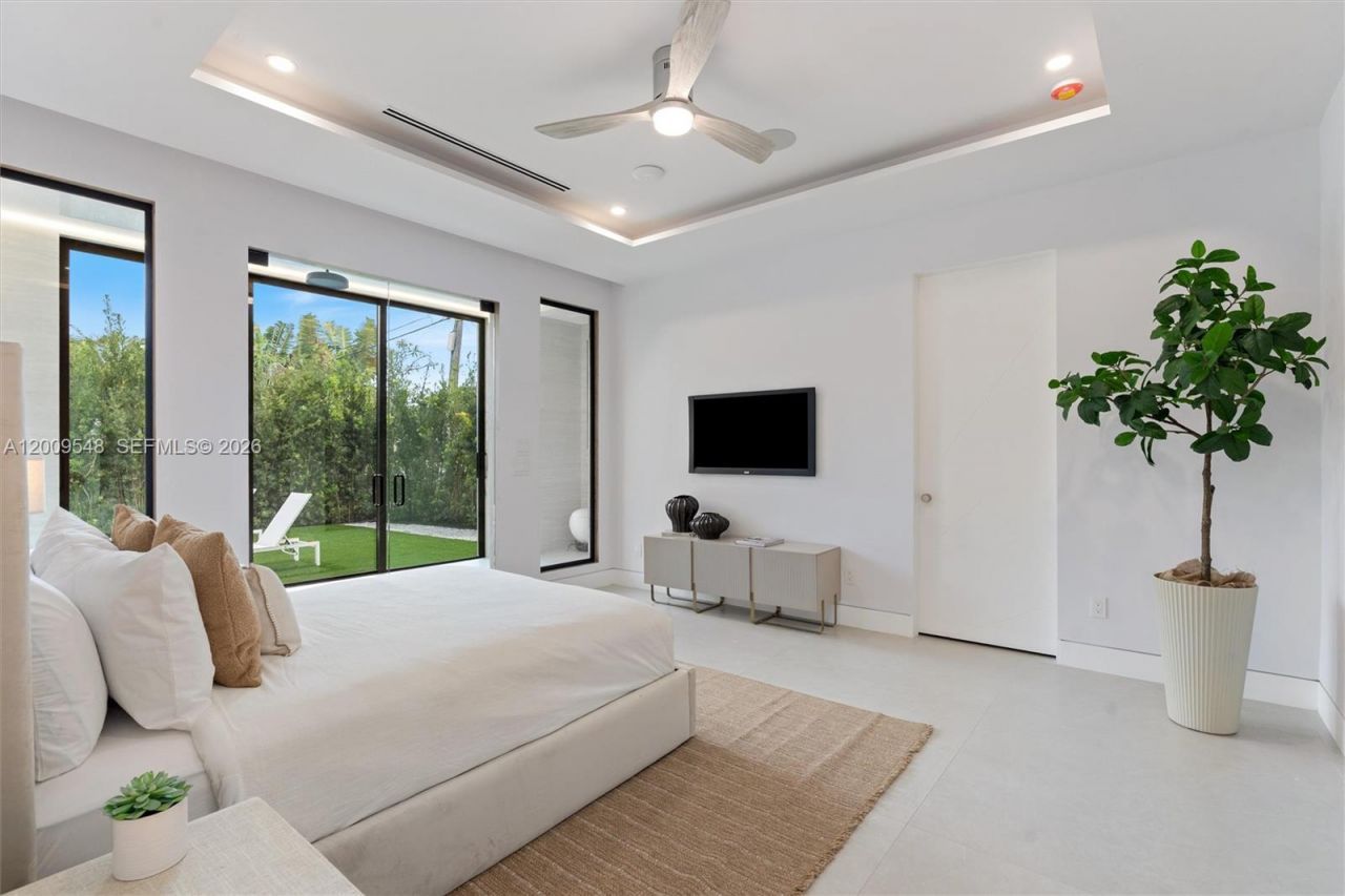 201 NE 27th Dr, Wilton Manors, FL 33334 Photo