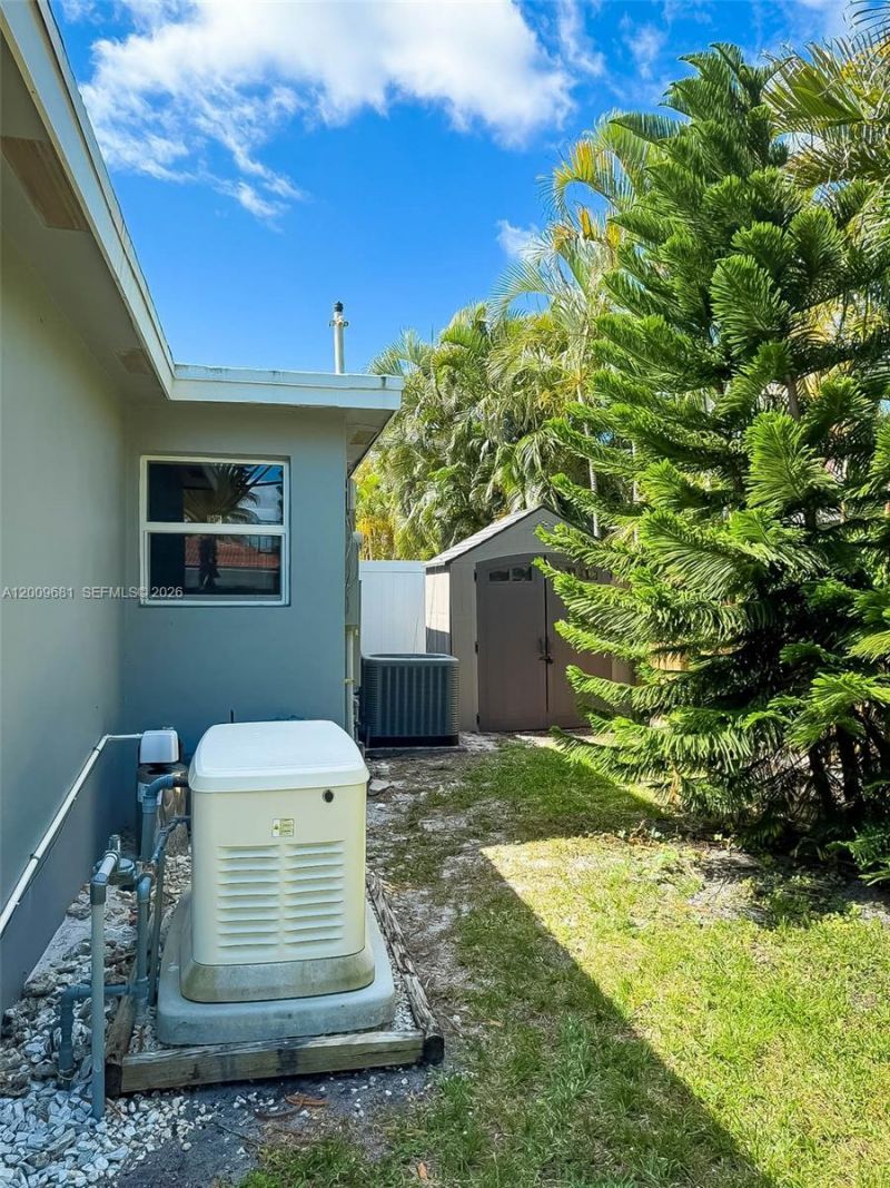 321 NE 29th St , Boca Raton, FL 33431 Photo