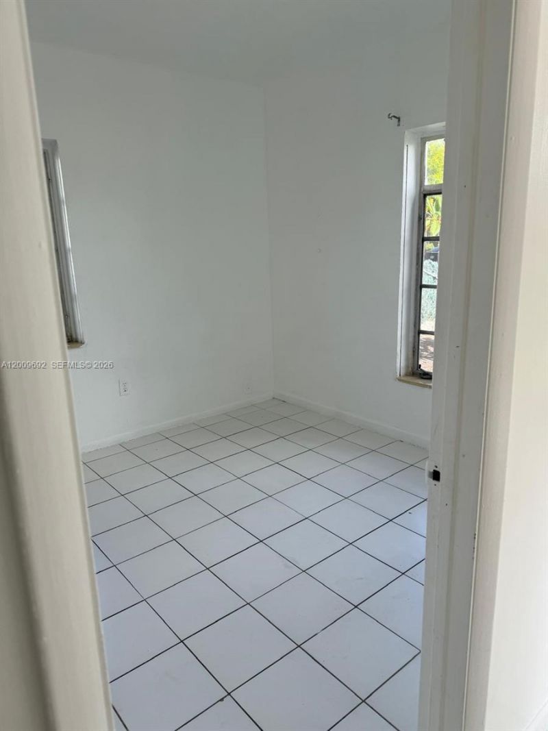 3100 SW 13th St , Unit 1, Miami, FL 33145 Photo