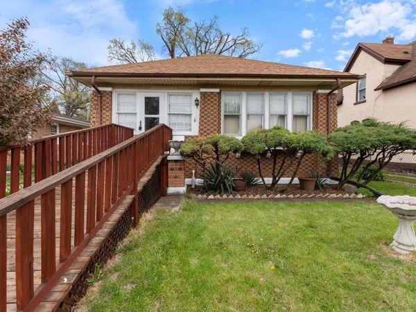 420 N Hebbard Street , Joliet, IL 60432