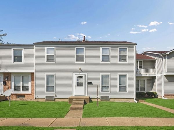 173 Williamsburg Road , Country Club Hills, IL 60478