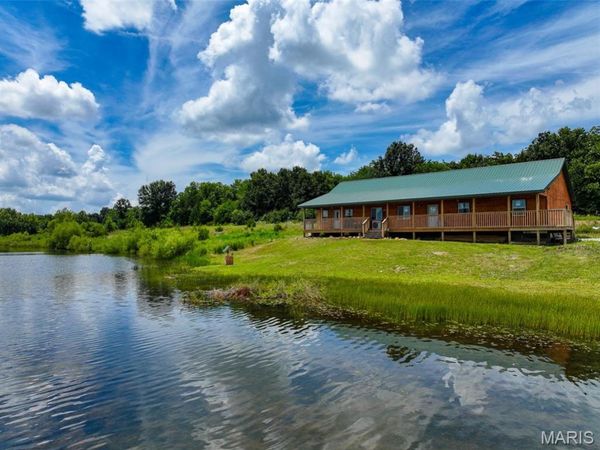 000 SE Highway 54 , Collins, MO 64738