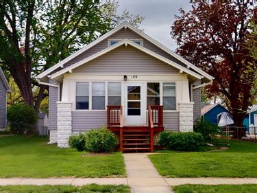 109 W Charles Street, Valley, NE 68064