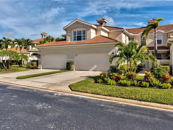 3296 Twilight LN , Unit 6202, NAPLES, FL 34109