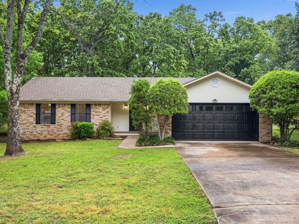 40 Sunset Lane, Cabot, AR 72023