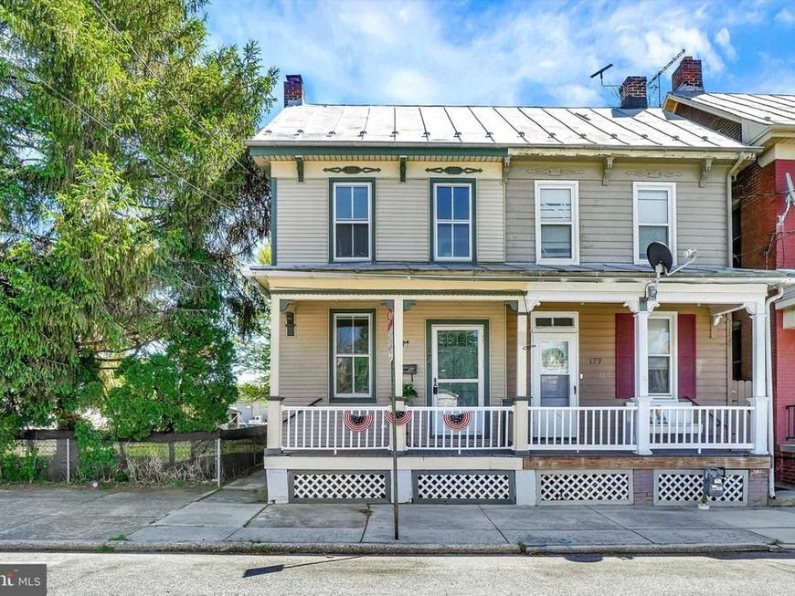 175 S East Street, Spring Grove, PA 17362 Main Photo