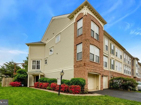 23418 SPICE BUSH TERRACE, BRAMBLETON, VA 20148
