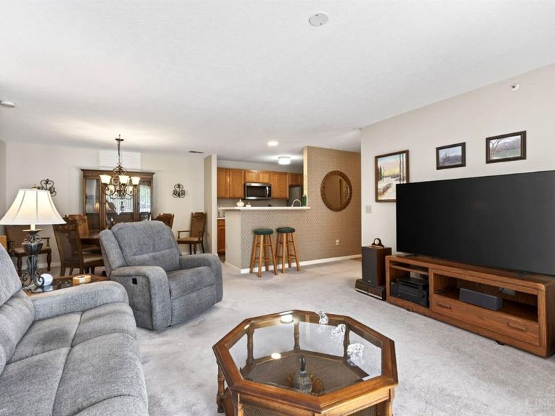 7480 Shawnee Lane, Unit 277, West Chester, OH 45069 Photo 12