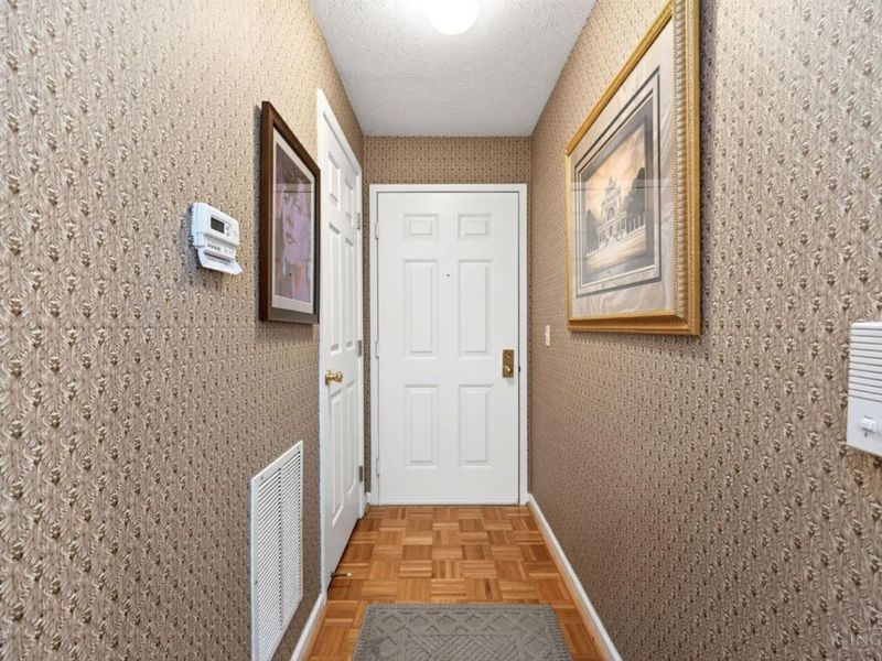 7480 Shawnee Lane, Unit 277, West Chester, OH 45069 Photo 8